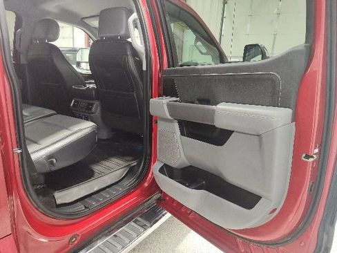 Used 2021 Ford F150 Lariat w/ Equipment Group 502A High AWD/4WD image 18