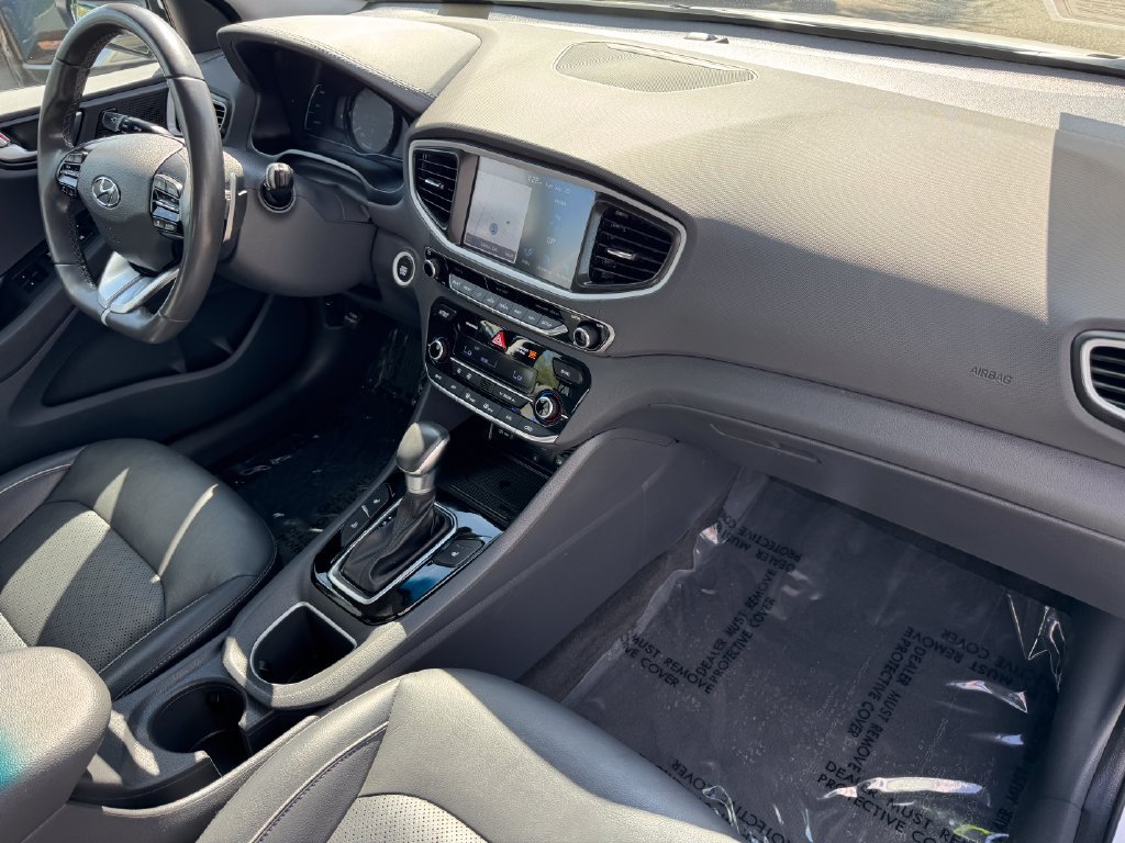 Used 2018 Hyundai Ioniq Limited w/ Ultimate Package 02 FWD image 9