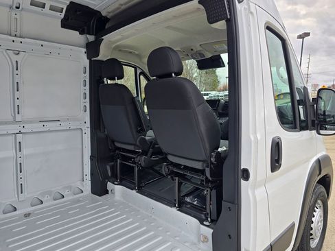 Used 2025 RAM ProMaster 2500 image 14