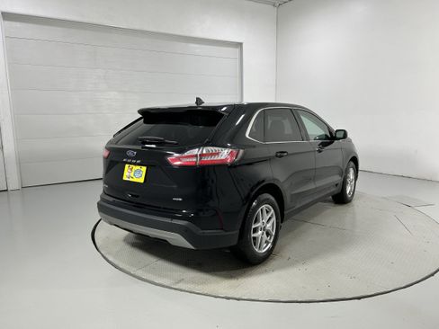 Used 2022 Ford Edge SEL w/ Convenience Package AWD/4WD image 36