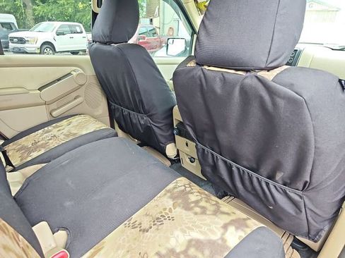 Used 2010 Ford Explorer Sport Trac XLT RWD image 11