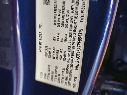 Used 2023 Tesla Model 3 Standard Range image 21