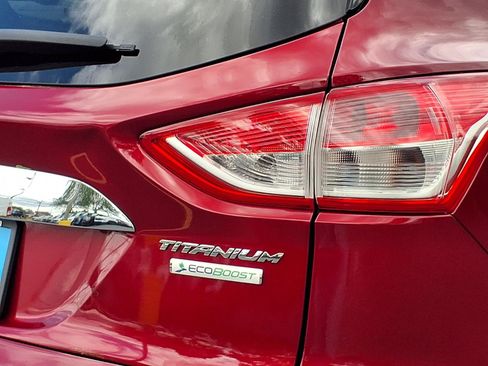 Used 2014 Ford Escape Titanium FWD image 25