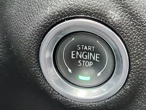 Used 2024 Chevrolet Silverado 1500 W/T image 23