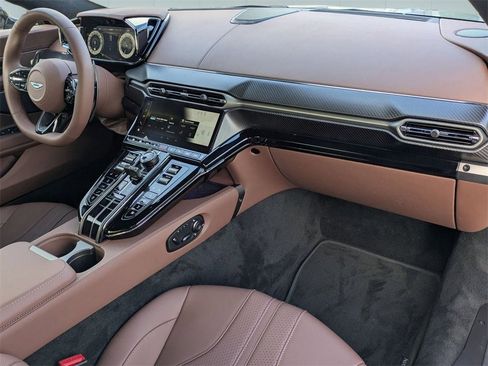 New 2026 Aston Martin V8 Vantage Coupe image 5