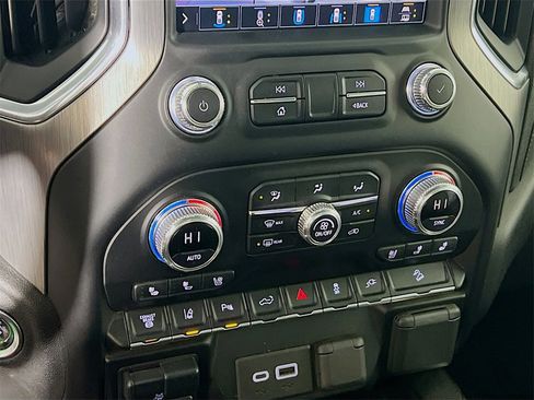 Used 2020 GMC Sierra 2500 Denali w/ Denali Ultimate Package image 15