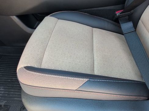 New 2026 Chevrolet Equinox ACTIV w/ Convenience Package III image 15