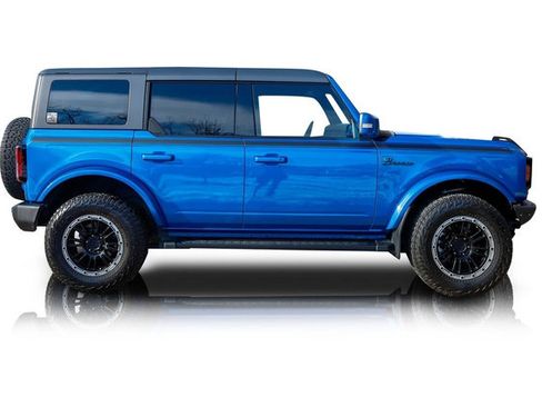 Used 2022 Ford Bronco Outer Banks image 2