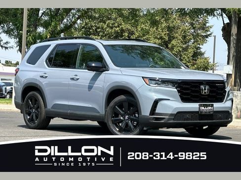 Used 2025 Honda Pilot Black Edition image 1