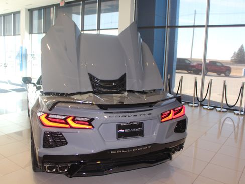New 2024 Chevrolet Corvette Stingray Premium Conv w/ Z51 Performance Package RWD image 25