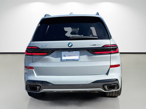 New 2027 BMW X7 xDrive40i w/ Executive Package AWD/4WD image 4