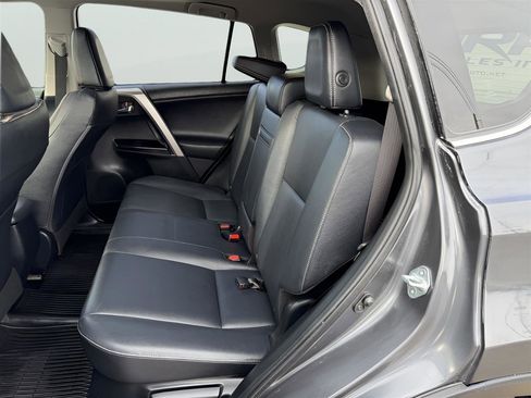 Used 2016 Toyota RAV4 Limited w/ Advanced Technology Package image 17