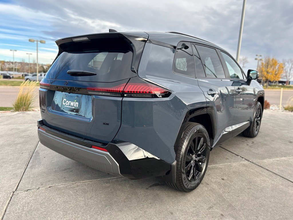 Used 2026 Toyota RAV4 SE w/ Weather Package AWD/4WD image 9