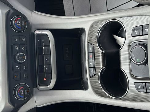 Certified 2020 GMC Acadia SLT FWD image 37