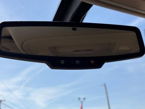 Used 2016 GMC Sierra 1500 SLT w/ SLT Premium Package AWD/4WD image 24