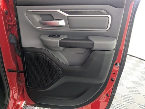 Used 2021 RAM 1500 Big Horn image 30