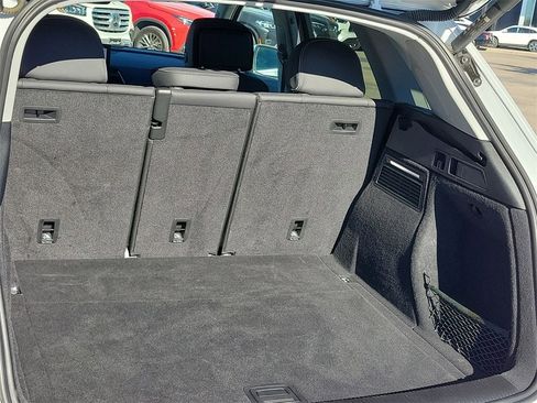 Used 2025 Audi Q5 2.0T Premium Plus w/ Premium Plus Package image 12