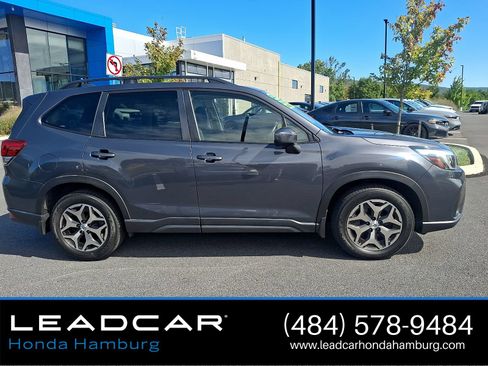 Used 2021 Subaru Forester Premium w/ Popular Package #1 AWD/4WD image 8
