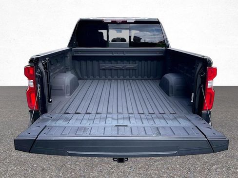 Used 2022 Chevrolet Silverado 1500 ZR2 w/ Technology Package AWD/4WD image 26