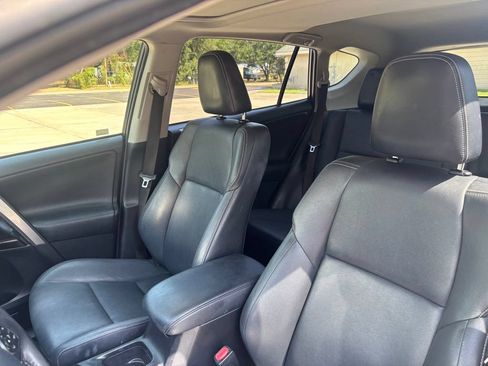 Used 2017 Toyota RAV4 Limited FWD image 14