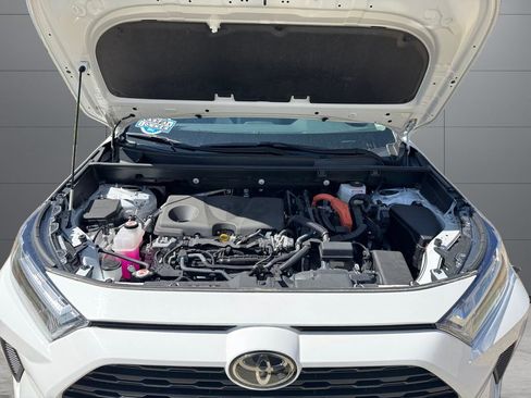Certified 2025 Toyota RAV4 XLE AWD/4WD image 20