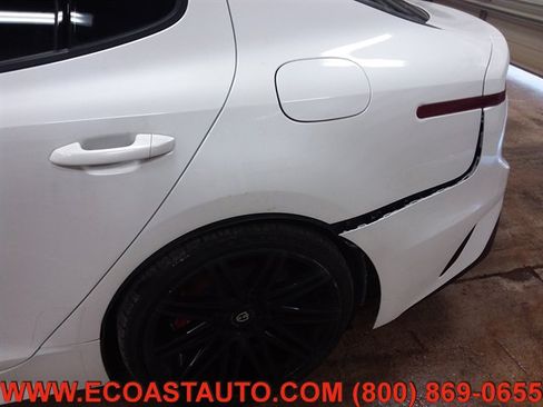 Used 2020 Kia Stinger GT1 image 16