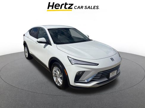 Used 2025 Buick Envista Preferred image 1