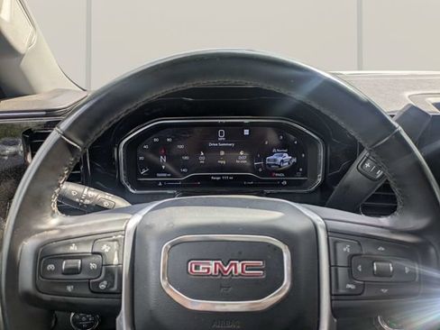 Used 2025 GMC Sierra 1500 SLT AWD/4WD image 27