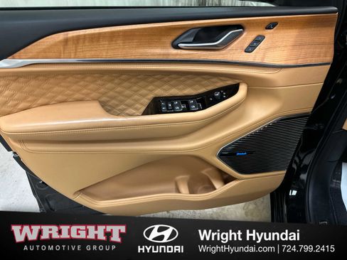 Used 2024 Jeep Grand Cherokee Summit image 9