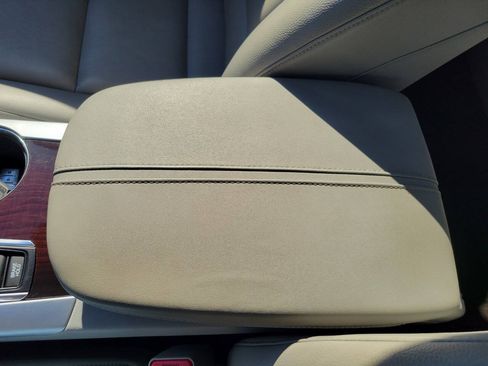 Used 2016 Acura TLX FWD image 20