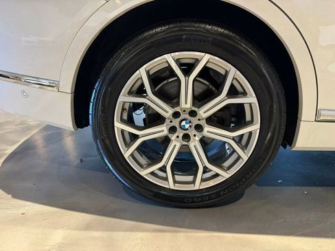 Used 2020 BMW X7 xDrive40i w/ Premium Package image 33