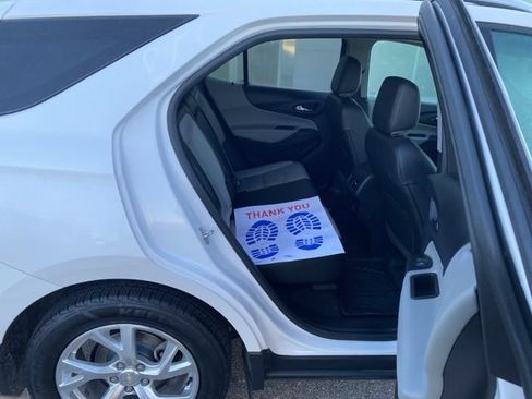 Used 2020 Chevrolet Equinox Premier w/ LPO, Floor Liner Package image 31