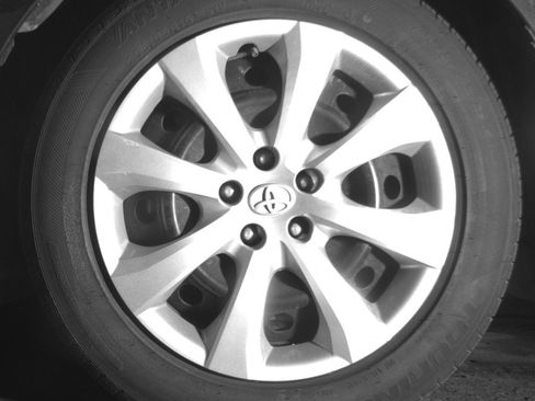 Used 2025 Toyota Corolla LE image 12