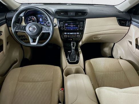 Used 2020 Nissan Rogue SV FWD image 27