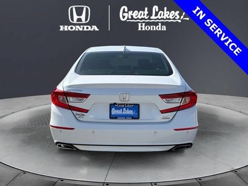 Used 2022 Honda Accord Touring image 5