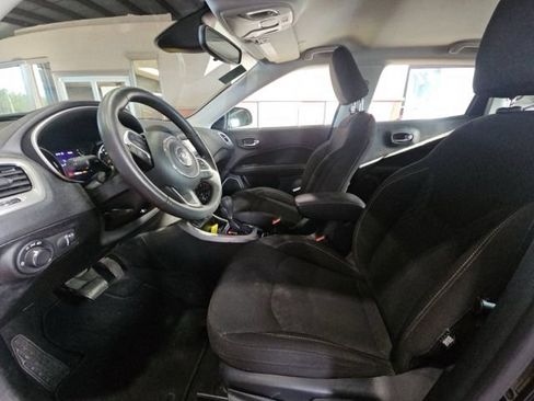 Used 2020 Jeep Compass Sport FWD image 6