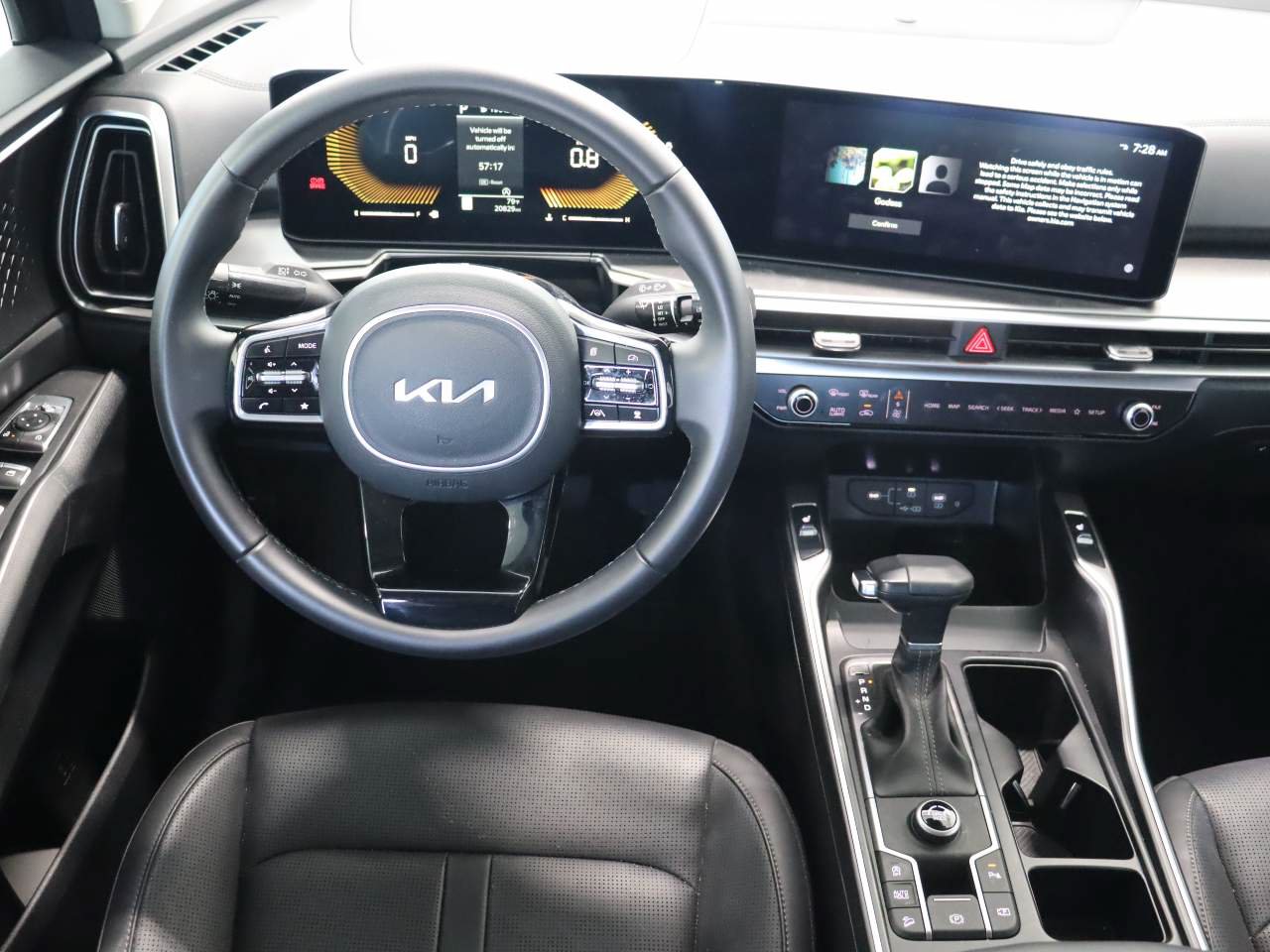 Used 2025 Kia Sorento S FWD image 11