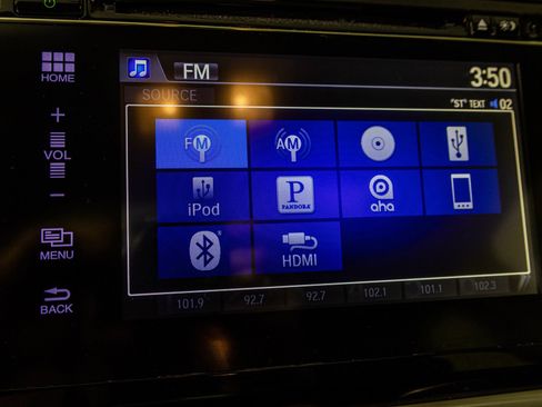 Used 2017 Honda Fit EX image 22