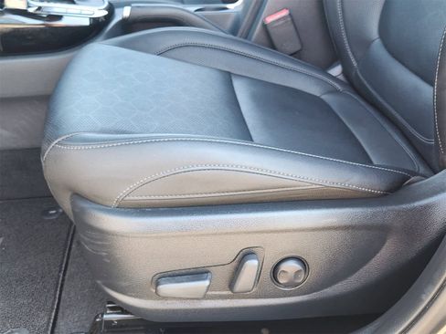 Certified 2024 Kia Seltos EX image 21