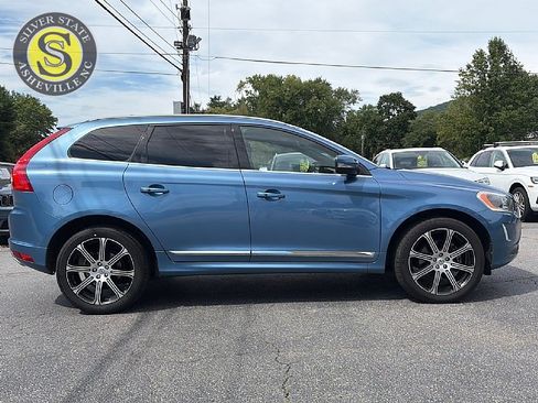 Used 2015 Volvo XC60 T6 AWD/4WD image 7