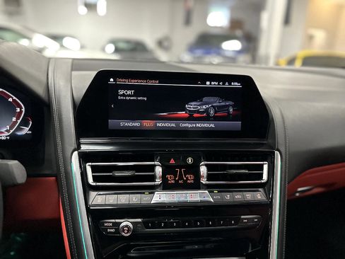 Used 2019 BMW M850i xDrive Convertible image 27