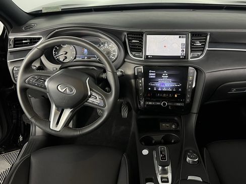 Used 2024 INFINITI QX50 Sport image 13