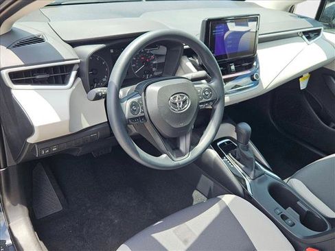 New 2025 Toyota Corolla LE image 3