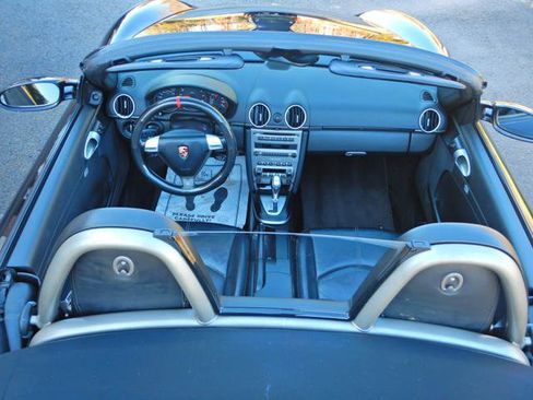 Used 2005 Porsche Boxster image 8