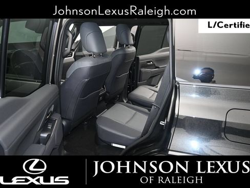 Used 2024 Lexus GX 550 w/ Accessory Package (Z1) AWD/4WD image 12