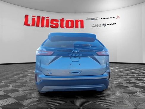 Used 2024 Ford Edge SEL image 3