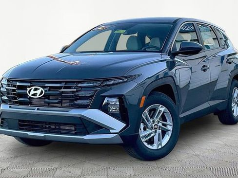 New 2026 Hyundai Tucson SE FWD image 2