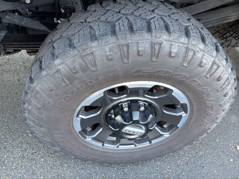 Used 2023 Ford F350 Lariat w/ Lariat Ultimate Package image 13