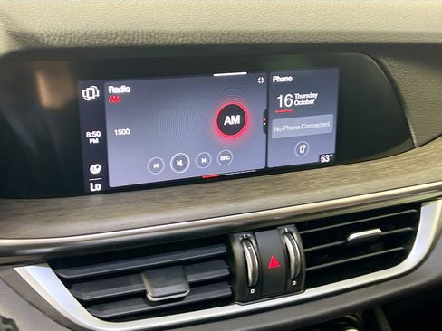 Used 2022 Alfa Romeo Stelvio Ti image 28