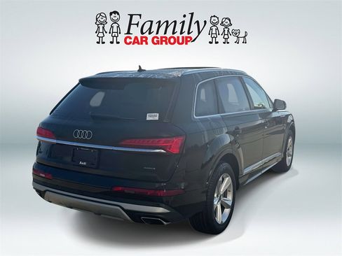Used 2025 Audi Q7 3.0T Premium image 3